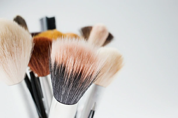Sourcing Makeup Brushes Sourcing Makeup Brushes